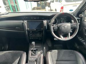 Toyota Fortuner 2.8GD-6 4x4 GR-Sport - Image 6