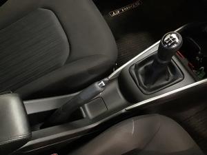 Toyota Starlet 1.5 XR manual - Image 12