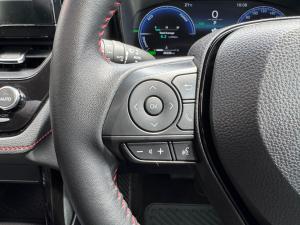 Toyota Corolla Cross 1.8 HEV GR-Sport - Image 9