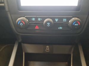 Ford Ranger 2.0 BiTurbo double cab XLT 4x4 - Image 14