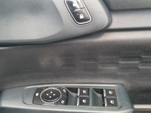 Ford Ranger 2.0 BiTurbo double cab XLT 4x4 - Image 21