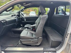 Toyota Hilux 2.8GD-6 Xtra cab Legend 50 auto - Image 17