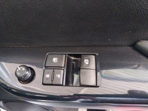 Toyota Hilux 2.0 single cab S (aircon) - Image 19