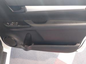 Toyota Hilux 2.0 single cab S (aircon) - Image 20