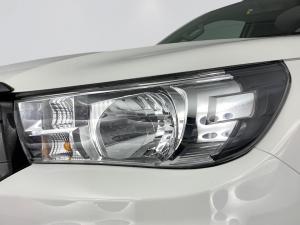 Toyota Hilux 2.4 GD-6 RB SRXE/CAB - Image 3