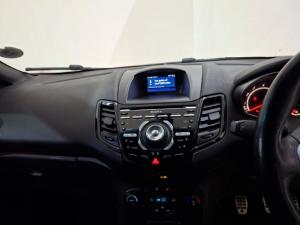 Ford Fiesta ST - Image 6