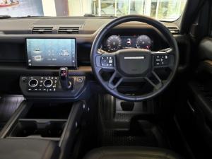 Land Rover Defender 110 D350 X-Dynamic HSE - Image 16
