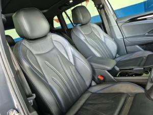 Volkswagen Tiguan 2.0TSI R-Line 4Motion - Image 8