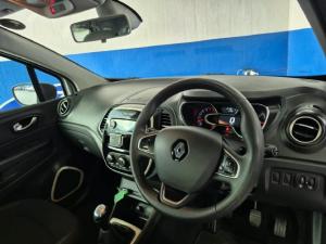 Renault Captur 66kW turbo Blaze - Image 8