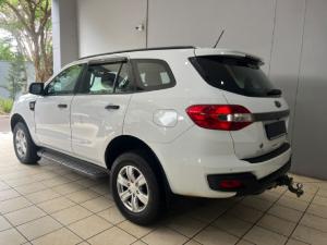 Ford Everest 2.2TDCi XLS - Image 3