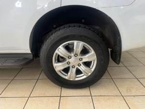 Ford Everest 2.2TDCi XLS - Image 7