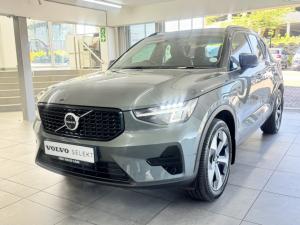 Volvo XC40 B4 Plus Dark - Image 10