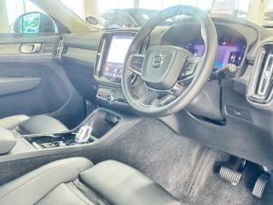 Volvo XC40 B4 Plus Dark - Image 6