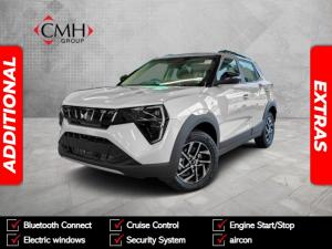 Mahindra XUV 3XO 1.2T AX5 manual - Image 1