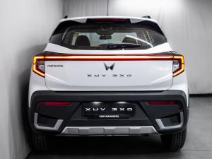 Mahindra XUV 3XO 1.2T AX5 manual - Image 4