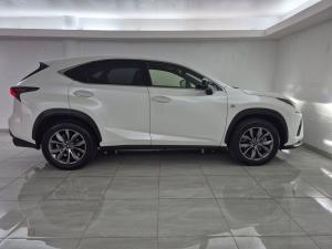 Lexus NX 300 F Sport - Image 4