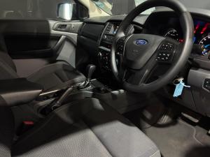 Ford Everest 2.2TDCi XLS - Image 18