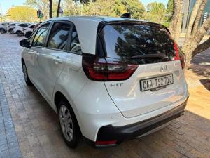 Honda Fit 1.5 Comfort - Image 4