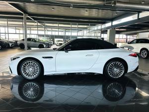Mercedes-Benz SL SL43 - Image 11