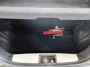 Suzuki S-Presso 1.0 GL manual - Image 11