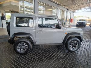 Suzuki Jimny 1.5 GLX AllGrip 3-door auto - Image 8