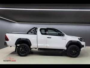 Toyota Hilux 2.8GD-6 Xtra cab Legend auto - Image 3