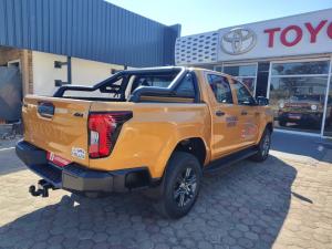 Toyota Hilux 2.8GD-6 double cab SRX 4x4 - Image 2
