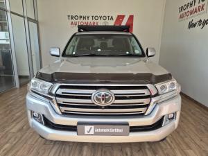 Toyota Land Cruiser 200 4.5D-4D V8 VX - Image 4