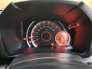 Toyota Vitz 1.0 XR manual - Image 10