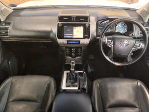 Toyota Land Cruiser Prado 3.0DT VX-L - Image 6