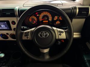 Toyota FJ Cruiser FJ Cruiser - Image 8