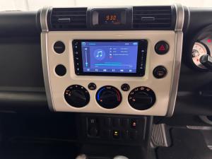 Toyota FJ Cruiser FJ Cruiser - Image 13