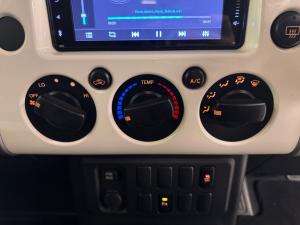 Toyota FJ Cruiser FJ Cruiser - Image 14