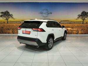 Toyota RAV4 2.0 VX - Image 2