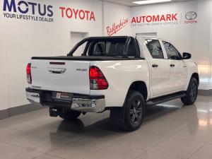 Toyota Hilux 2.4GD-6 double cab Raider manual - Image 2