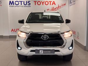 Toyota Hilux 2.4GD-6 double cab Raider manual - Image 4