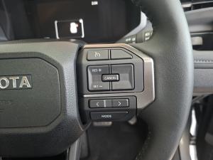 Toyota Hilux 2.8GD-6 double cab Raider 4x4 - Image 10