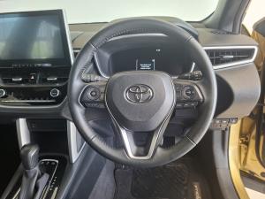 Toyota Corolla Cross 1.8 HEV XR - Image 8