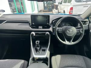 Toyota RAV4 2.5 Hybrid GX - Image 6