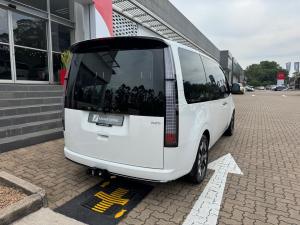 Hyundai Staria 2.2D Luxury - Image 2
