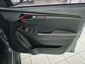 Isuzu D-MAX 1.9 Ddi HR X-RIDER automatic D/C - Image 12
