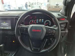 Isuzu D-MAX 1.9 Ddi HR X-RIDER automatic D/C - Image 18