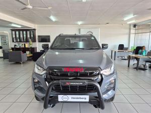 Isuzu D-MAX 1.9 Ddi HR X-RIDER automatic D/C - Image 3