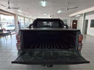 Isuzu D-MAX 1.9 Ddi HR X-RIDER automatic D/C - Image 7
