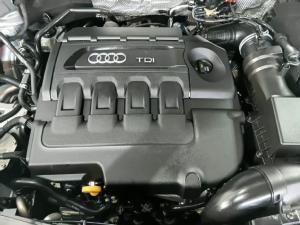Audi Q3 2.0TDI S - Image 13