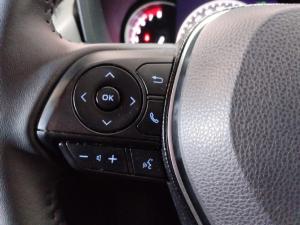 Toyota RAV4 2.0 VX - Image 10
