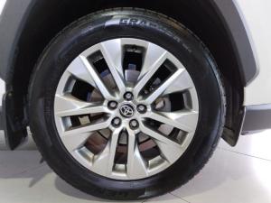Toyota RAV4 2.0 VX - Image 19