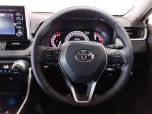 Toyota RAV4 2.0 VX - Image 9