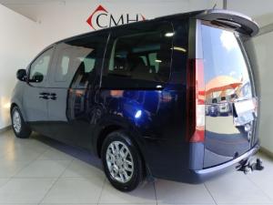 Hyundai Staria 2.2D Executive 11-seater - Image 4