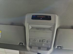 Volkswagen Transporter 2.0TDI Kombi SWB Trendline auto - Image 15